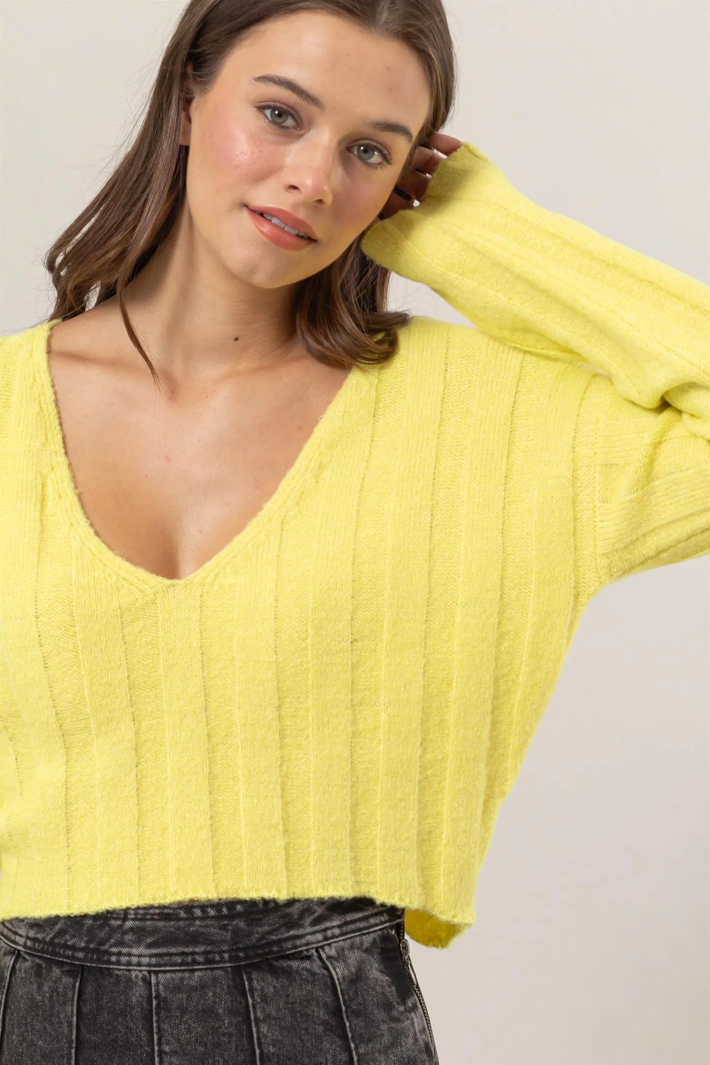 HF25A276-Cropped Sweater Top