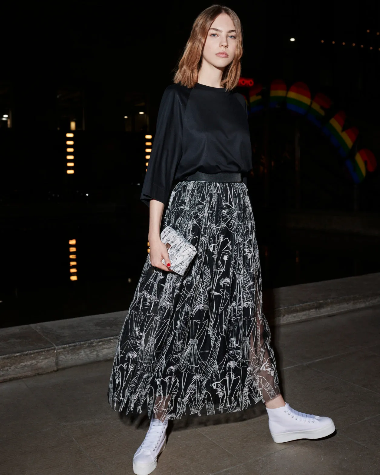 Techno Tulle Long Skirt with Croquis Embroidery