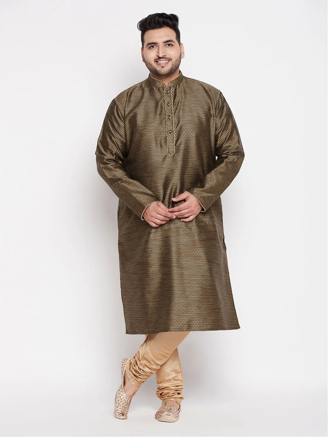 VASTRAMAY Men's Plus Size Black Woven Kurta